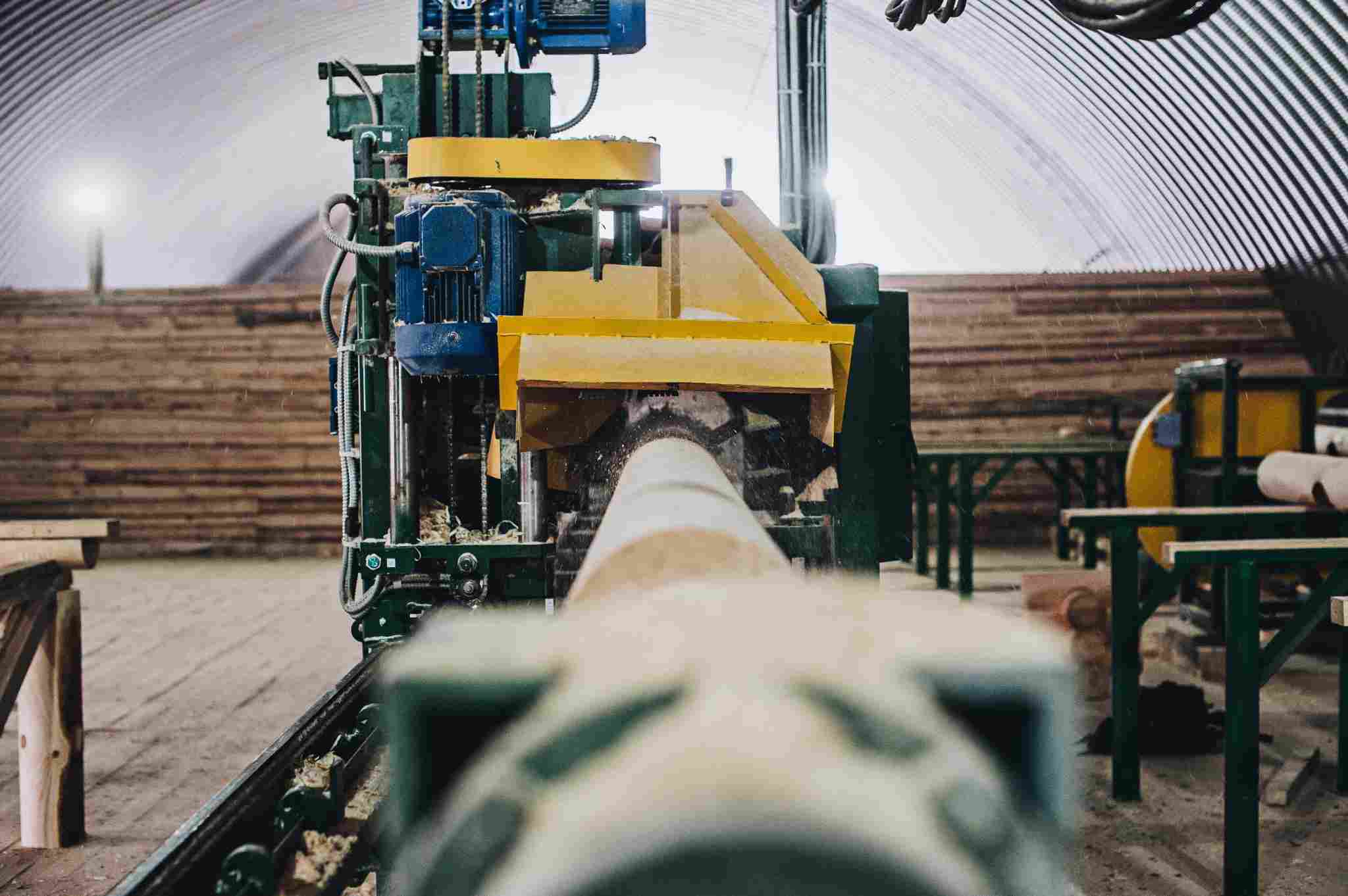 Knives for sawmills, chipping lines and panel plants.